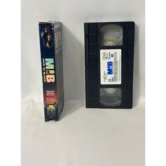 Men In Black VHS 1997 Will Smith, Tommy Lee Jones Sci Fi Film Holographic Cover - Picture 9 of 10